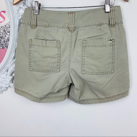 The North Face / Taupe Shorts - Picture 5 of 8